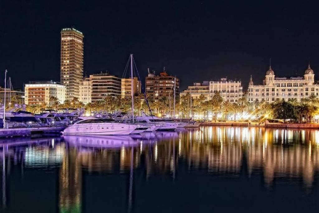 Apartamento de diseño céntrico a 5 min de playa  Alicante Exterior foto