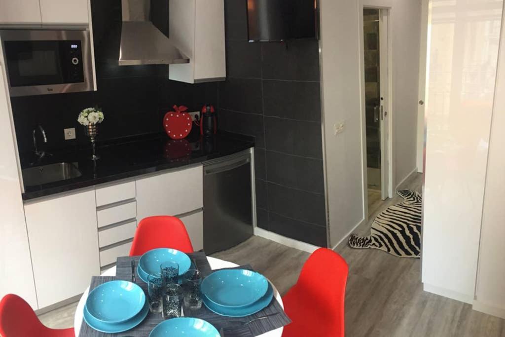 Apartamento de diseño céntrico a 5 min de playa  Alicante Exterior foto